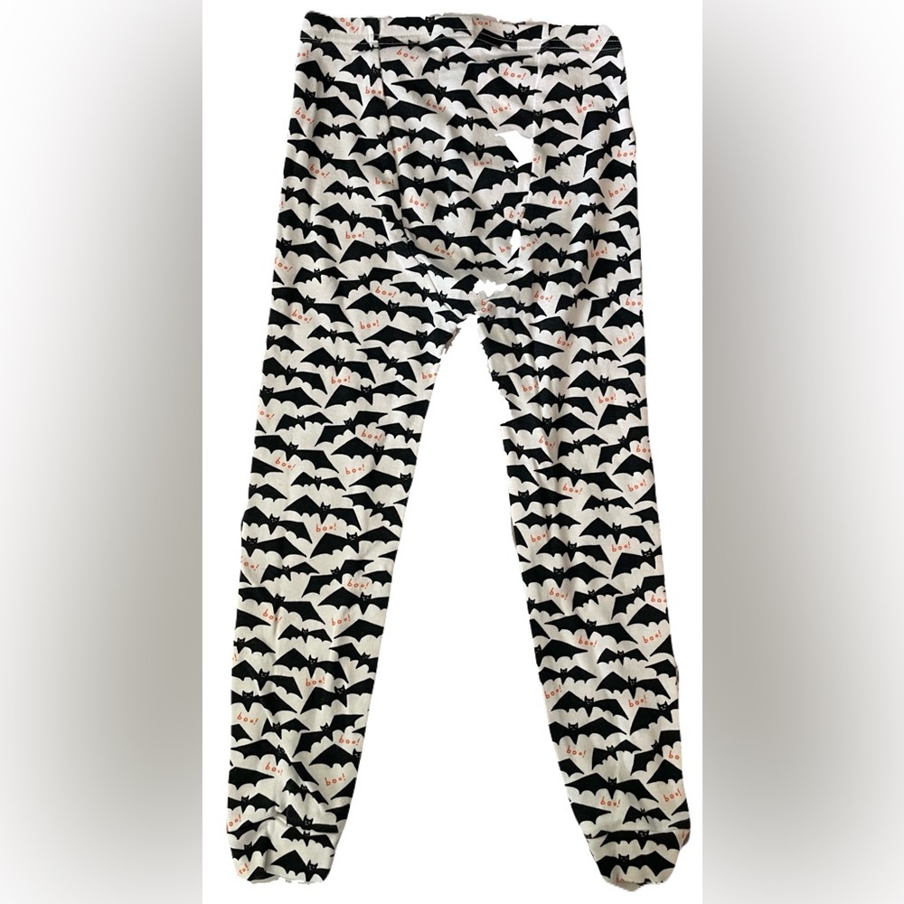 GAP Black and White Bat Print Kids Pajama Set size 5 - Picture 4 of 6